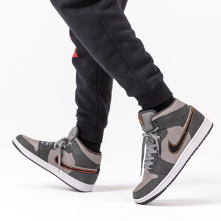 NIKE Tenisice AIR JORDAN 1 MID SE FP 