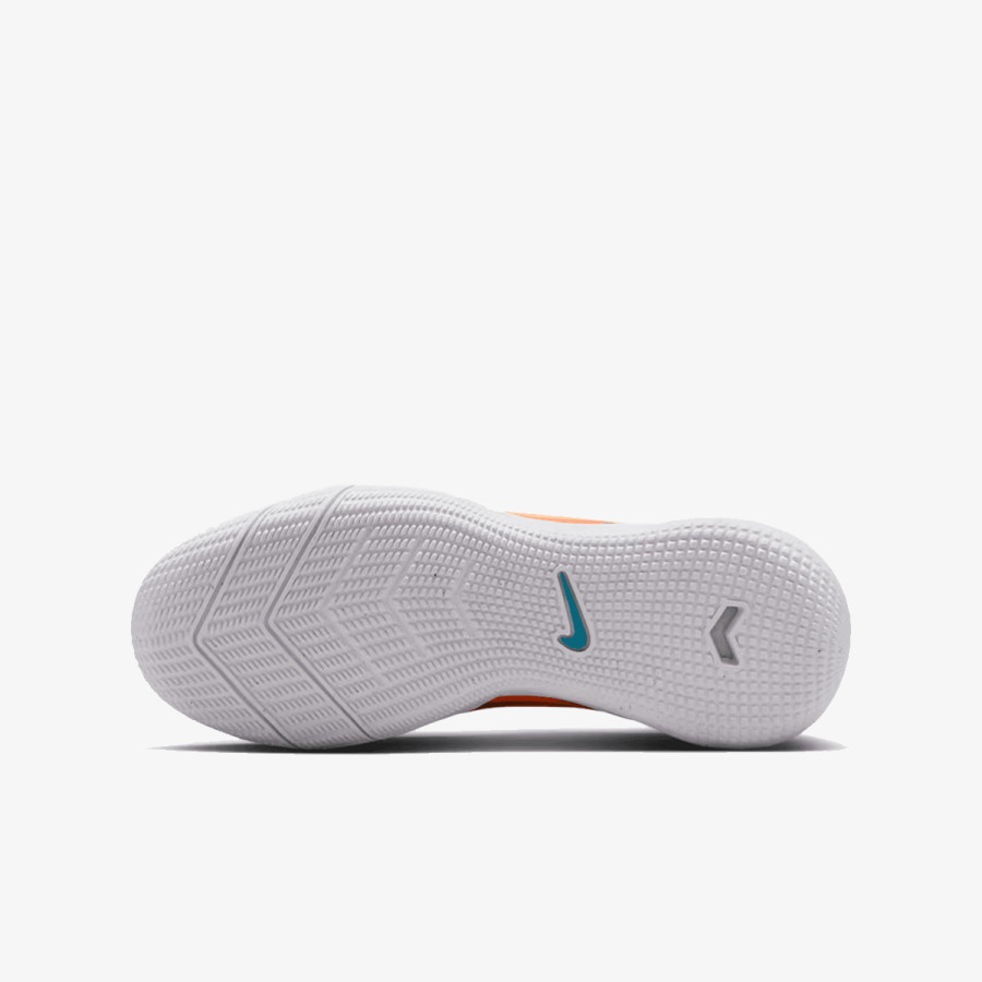 NIKE Tenisice Jr. Zoom Vapor 16 Academy KM IC 