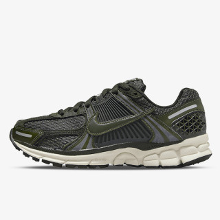 NIKE Tenisice W NIKE ZOOM VOMERO 5 K 