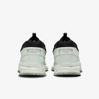 NIKE Tenisice Vomero Roam 