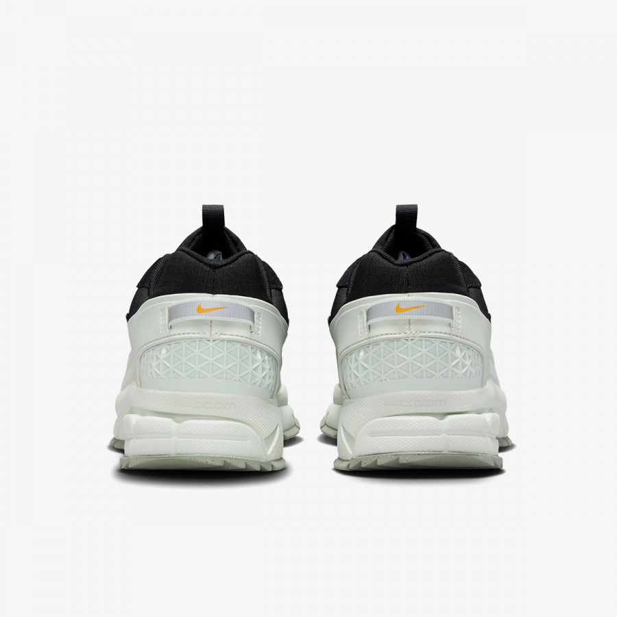 NIKE Tenisice Vomero Roam 