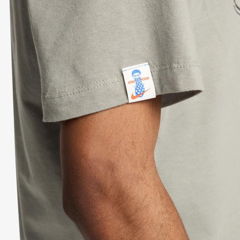 NIKE Majica kratkih rukava Sportswear 