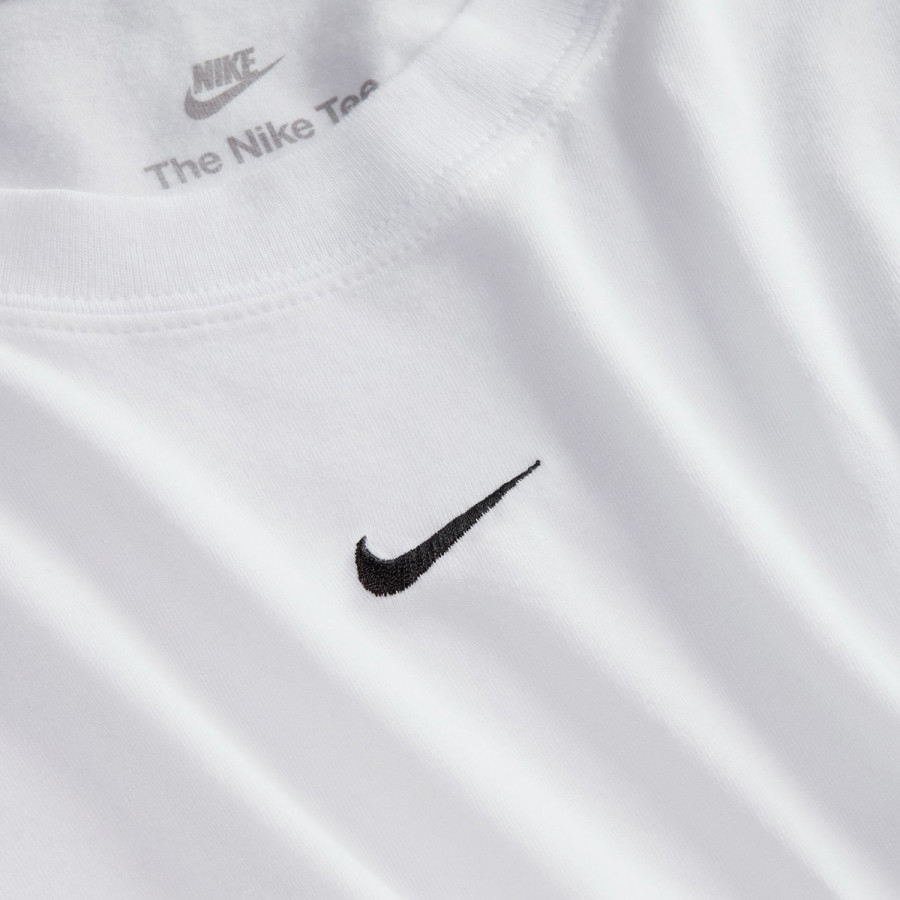 NIKE Majica kratkih rukava Sportswear Chill Knit 