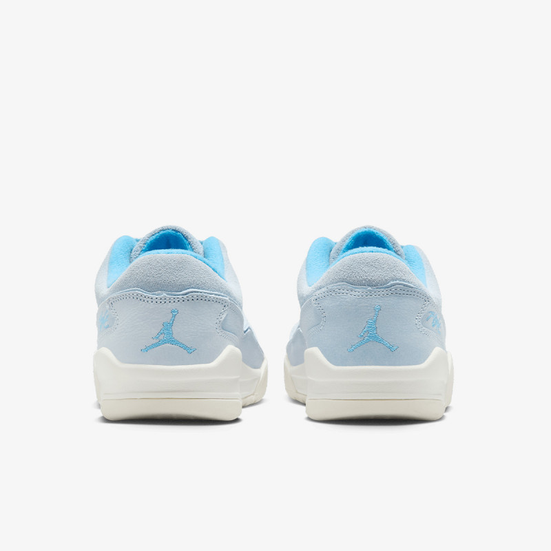 NIKE Tenisice Flight Court 