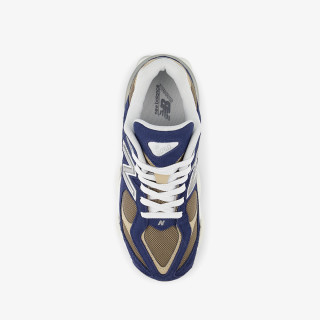 NEW BALANCE Tenisice K 9060 