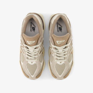 NEW BALANCE Tenisice K 9060 