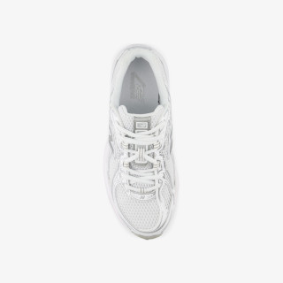 NEW BALANCE Tenisice K 740 