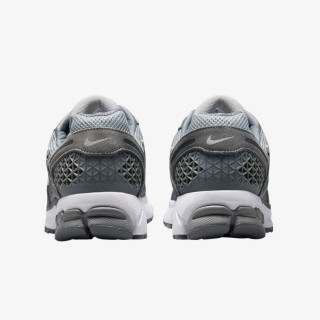 NIKE Tenisice NIKE ZOOM VOMERO 5 SDE 