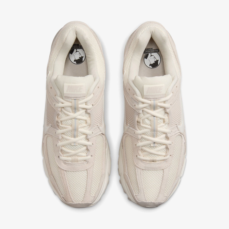 NIKE Tenisice Vomero 5 