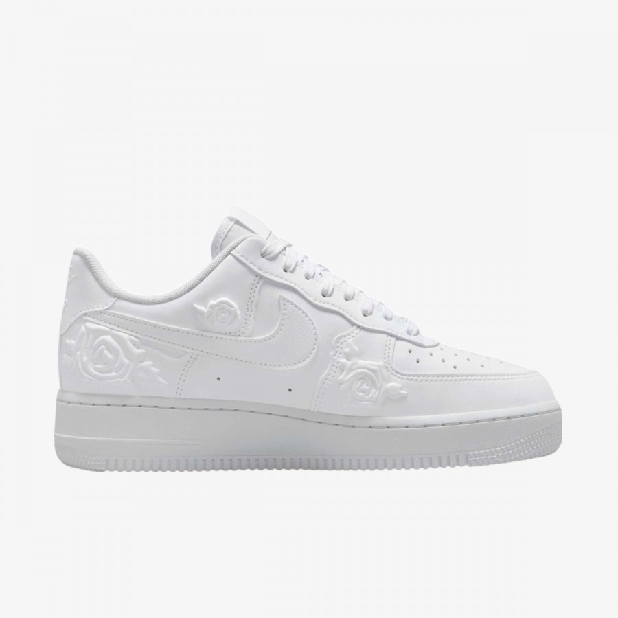 NIKE Tenisice WMNS AIR FORCE 1 '07 SE 