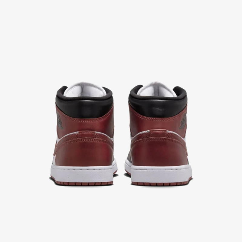 NIKE Tenisice Air Jordan 1 
