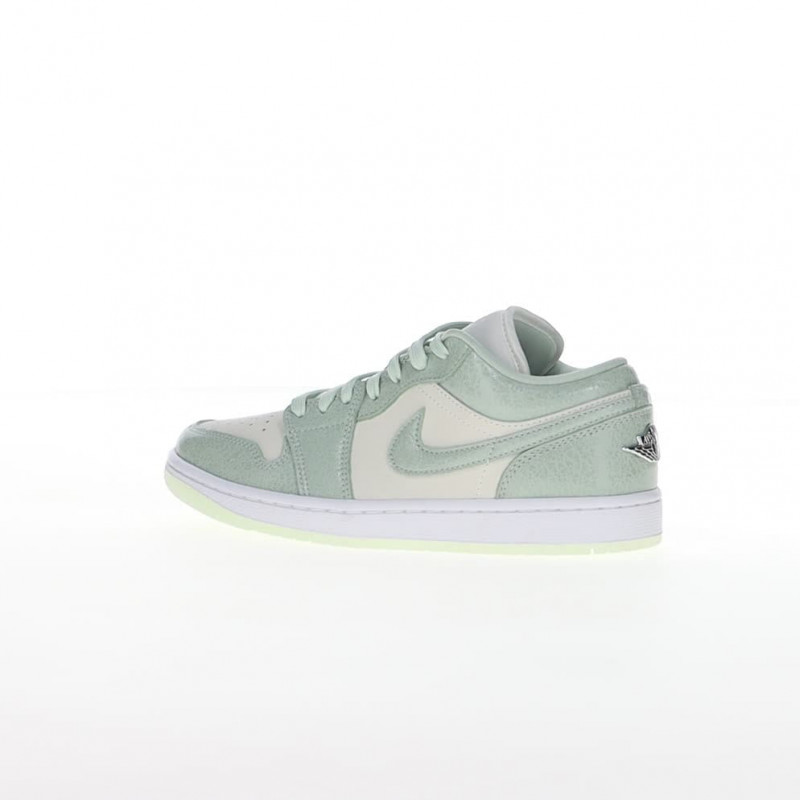 NIKE Tenisice Air Jordan 1 
