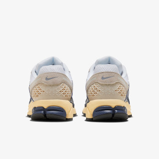 NIKE Tenisice NIKE ZOOM VOMERO 5 NCPS 