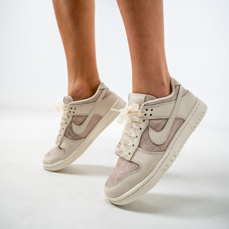 NIKE Tenisice W NIKE DUNK LOW SE TRND 
