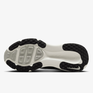 NIKE Tenisice Vomero 18 