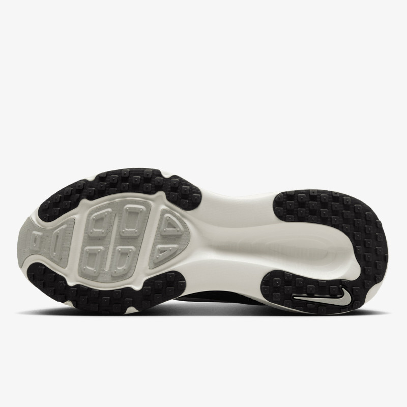 NIKE Tenisice Vomero 18 
