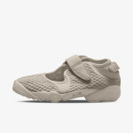 NIKE Tenisice WMNS NIKE AIR RIFT 