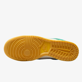 NIKE Tenisice NIKE DUNK LOW SE 