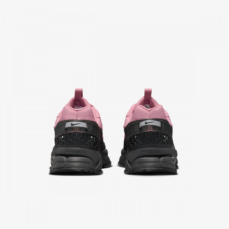 NIKE Tenisice W NIKE ZOOM VOMERO ROAM 