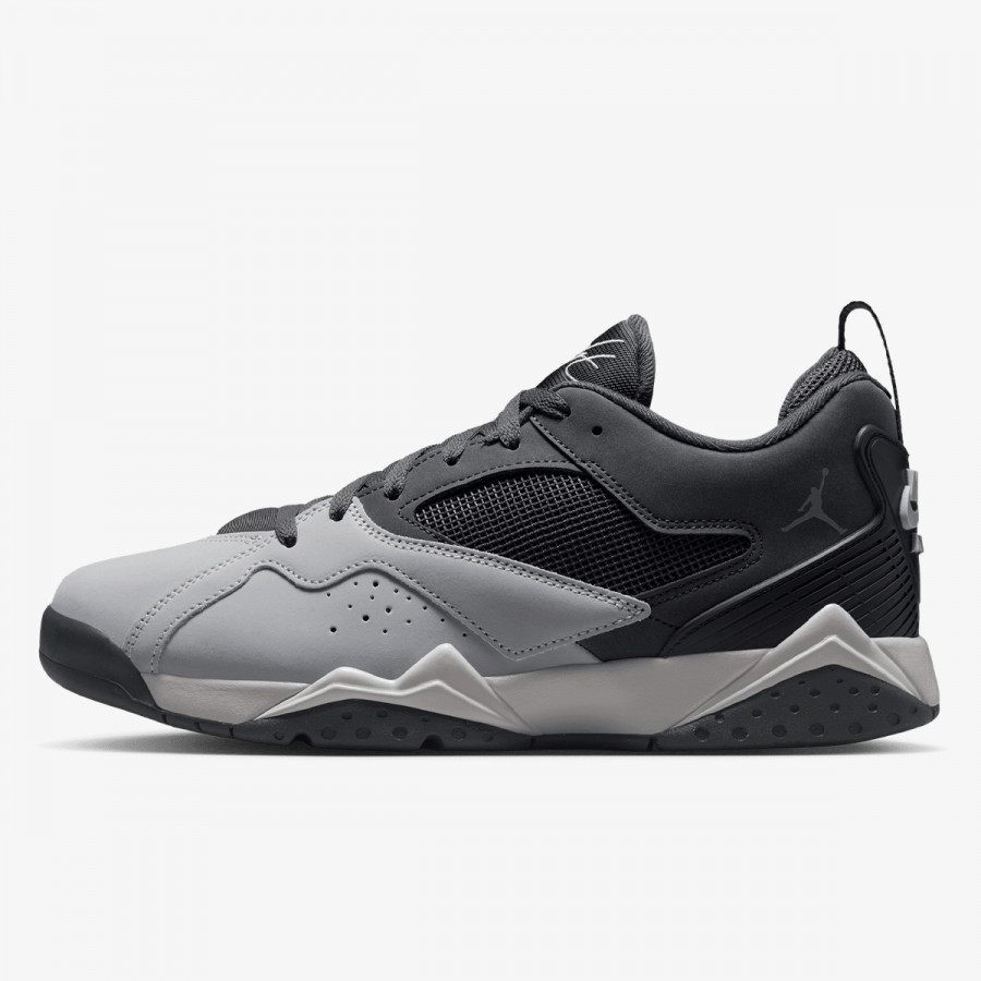 NIKE Tenisice AIR JORDAN 7 RM 