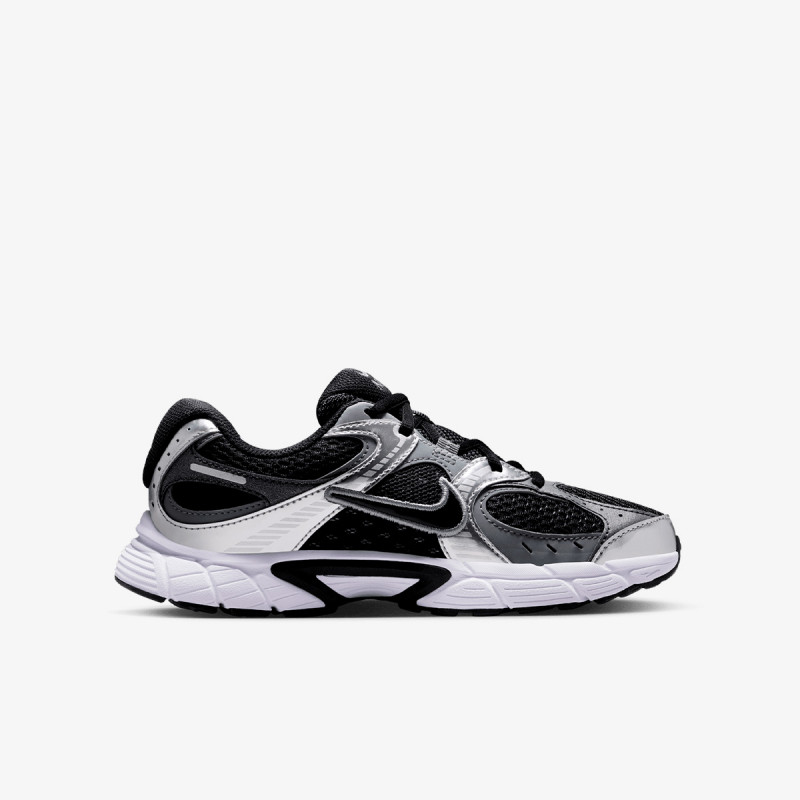 NIKE Tenisice NIKE V5 RNR BG 