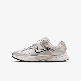 NIKE Tenisice NIKE V5 RNR BG 