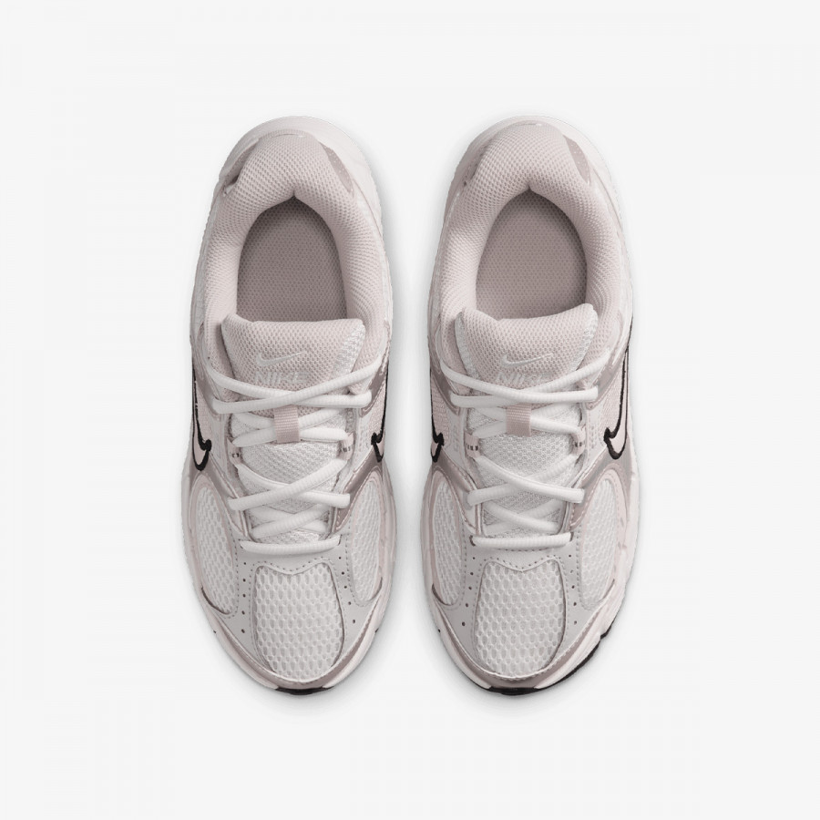 NIKE Tenisice NIKE V5 RNR BG 