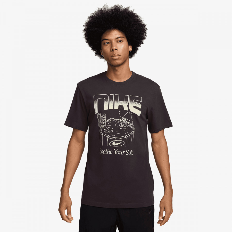 NIKE Majica kratkih rukava U NSW TEE OC FB GFX BRNDRD 