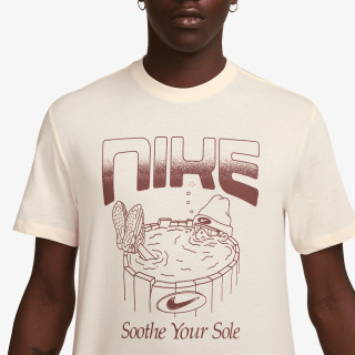 NIKE Majica kratkih rukava U NSW TEE OC FB GFX BRNDRD 