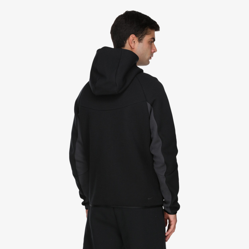 NIKE Majica s kapuljačom na patent Tech 