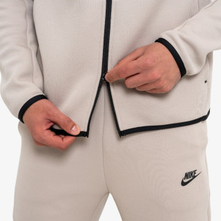 NIKE Majica s kapuljačom na patent Tech 