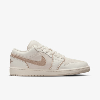 NIKE Tenisice WMNS AIR JORDAN 1 LOW SE 