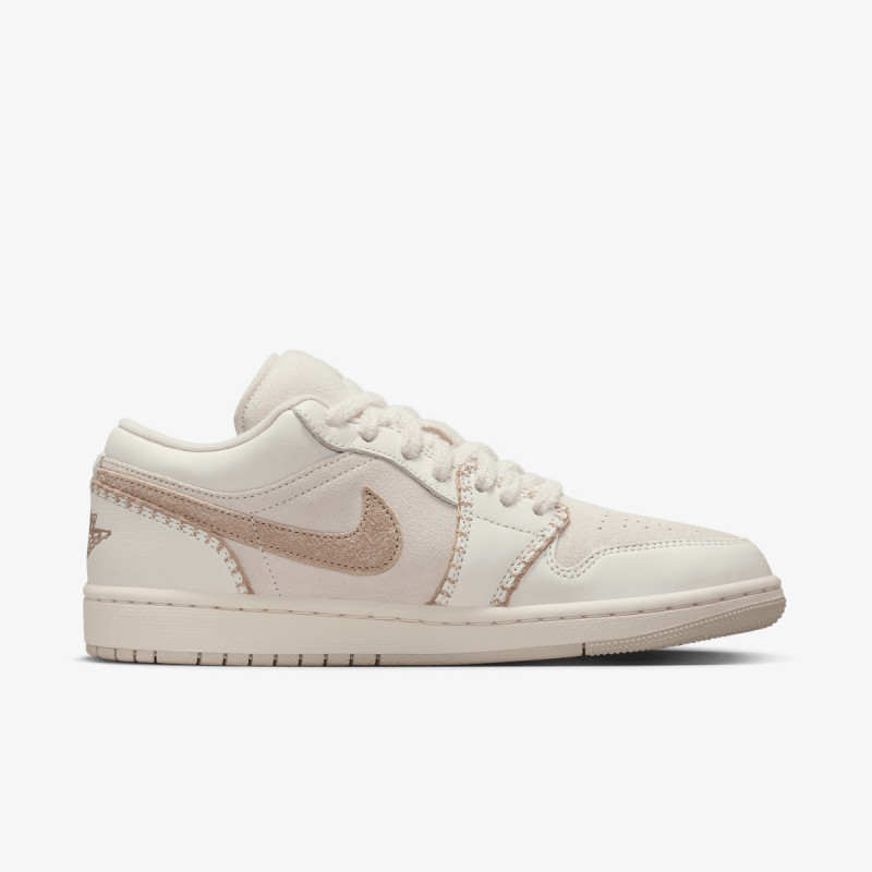 NIKE Tenisice WMNS AIR JORDAN 1 LOW SE 