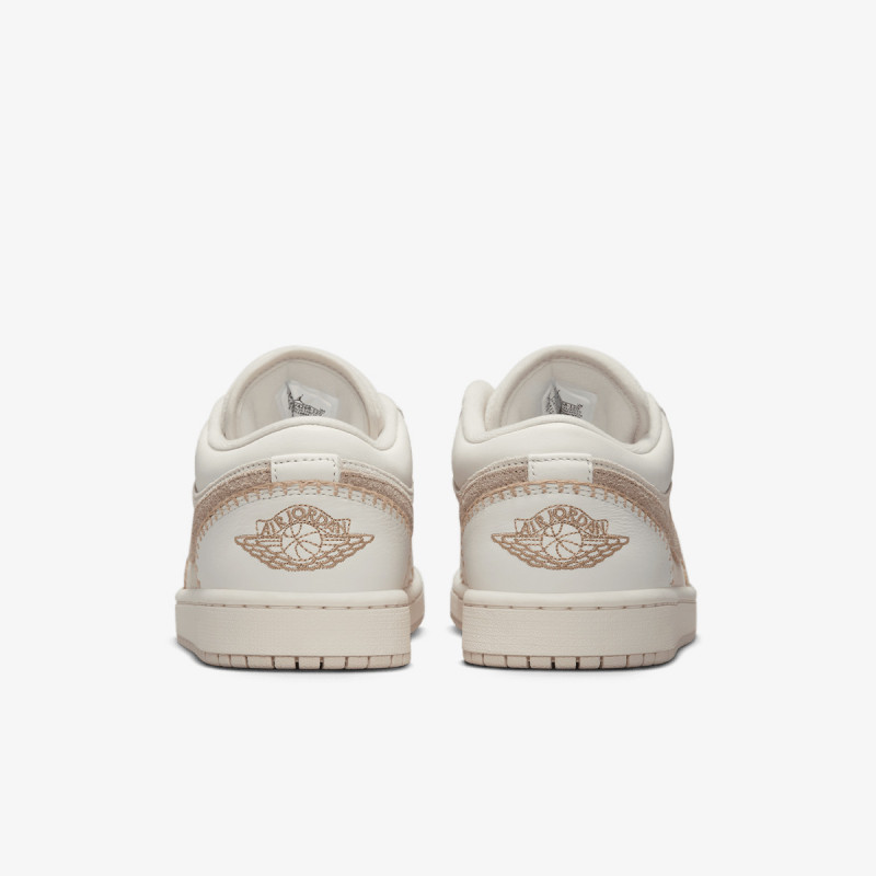 NIKE Tenisice WMNS AIR JORDAN 1 LOW SE 