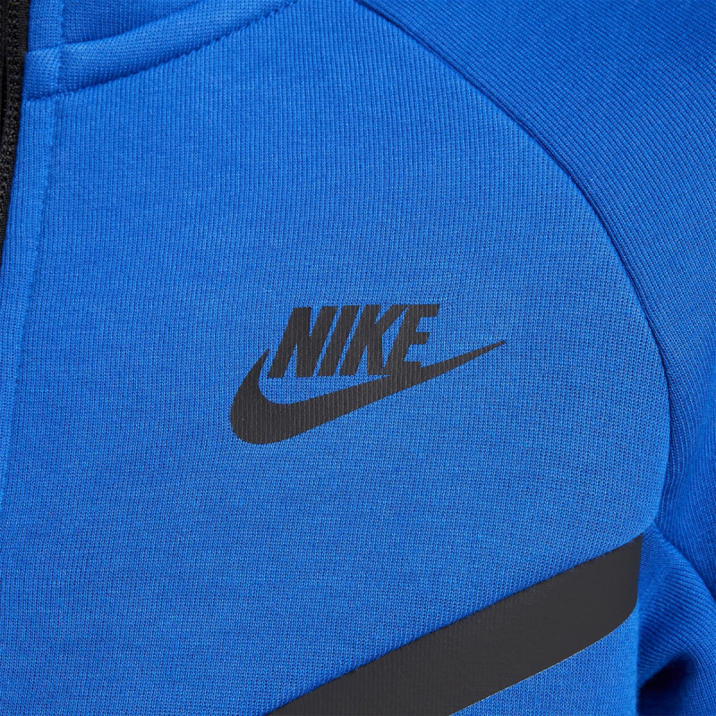 NIKE Majica s kapuljačom na patent Sportswear 
