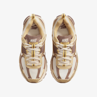 NIKE Tenisice VOMERO 5 BG CN 