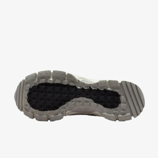 NIKE Tenisice W NIKE ZOOM VOMERO ROAM 