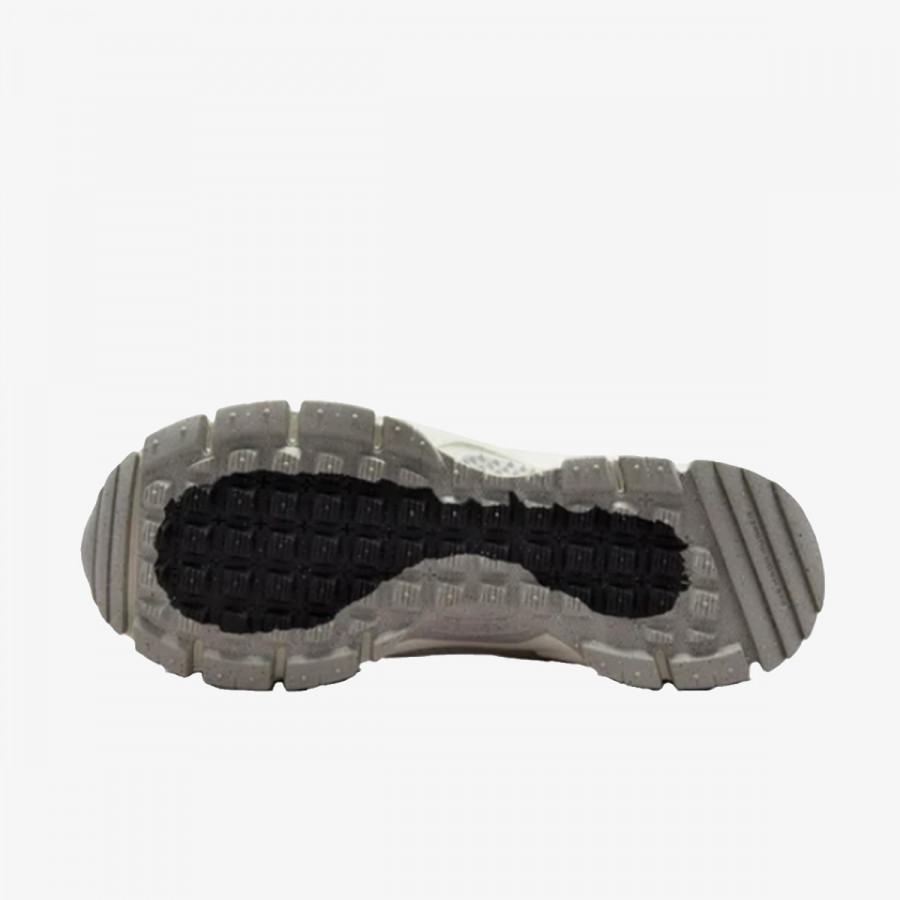 NIKE Tenisice W NIKE ZOOM VOMERO ROAM 