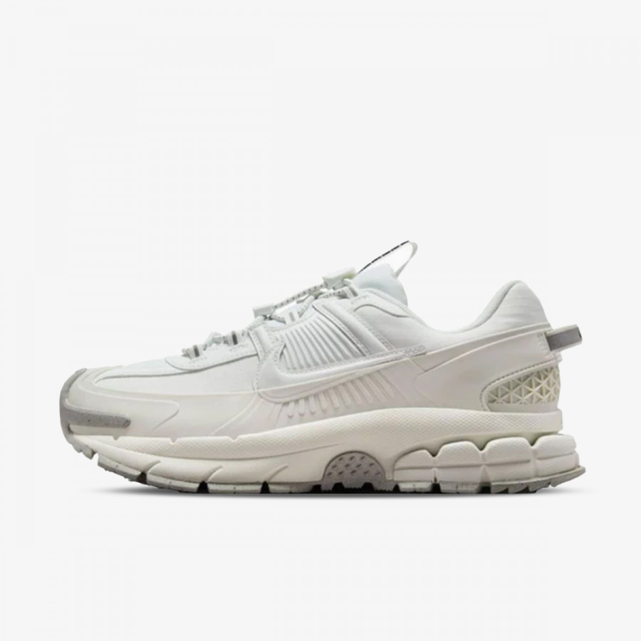 NIKE Tenisice W NIKE ZOOM VOMERO ROAM 