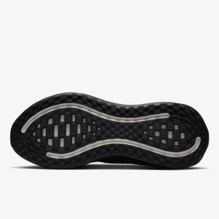 NIKE Tenisice NIKE VOMERO PLUS 