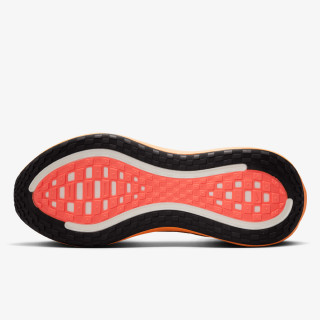 NIKE Tenisice NIKE VOMERO PLUS 