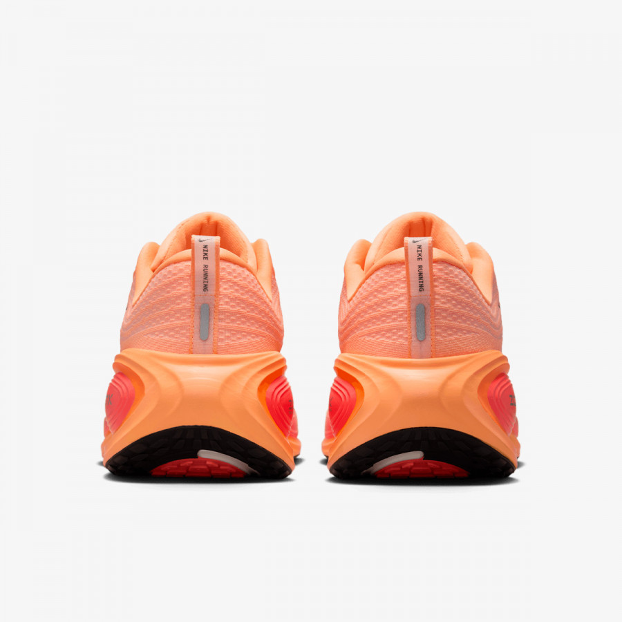NIKE Tenisice NIKE VOMERO PLUS 