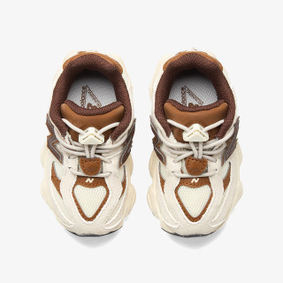 NEW BALANCE Tenisice K 9060 