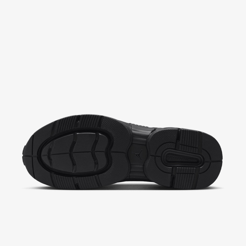 NIKE Tenisice JORDAN TRUNNER O/S 