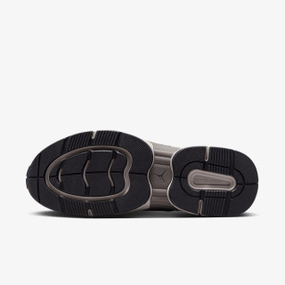 NIKE Tenisice JORDAN TRUNNER O/S 