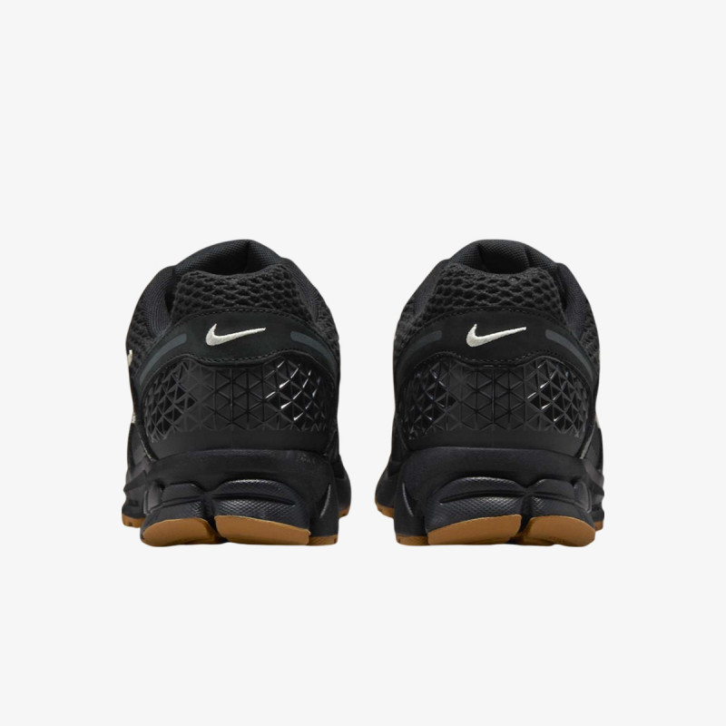 NIKE Tenisice NIKE ZOOM VOMERO 5 JD 