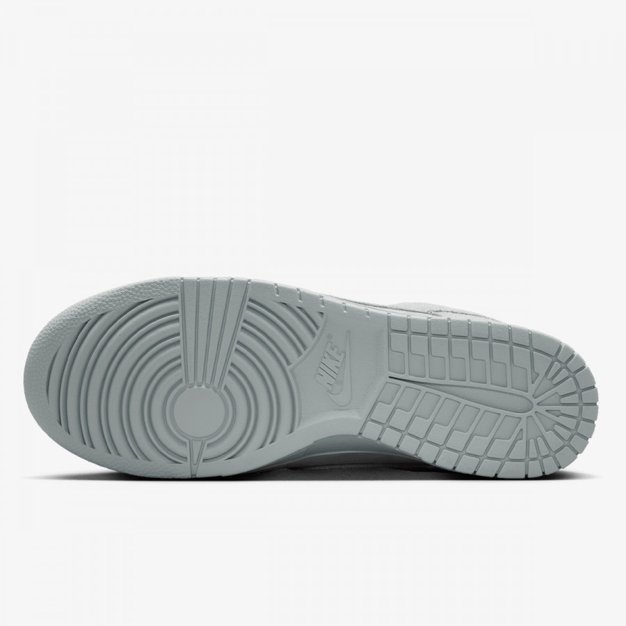 NIKE Tenisice NIKE DUNK LOW RETRO SE NUBUCK 