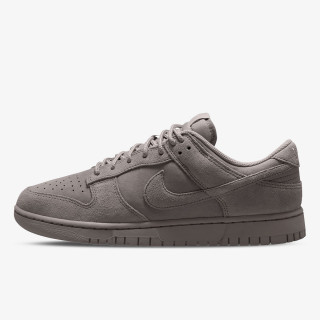NIKE Tenisice NIKE DUNK LOW RETRO SE NUBUCK 
