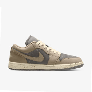 NIKE Tenisice WMNS AIR JORDAN 1 LOW SE V2 