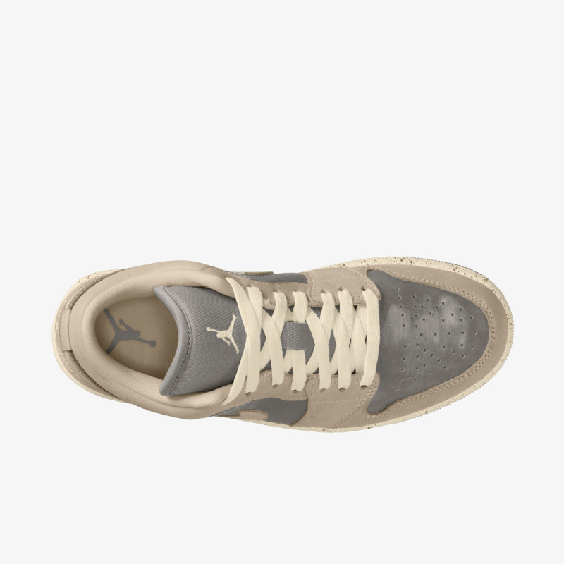 NIKE Tenisice WMNS AIR JORDAN 1 LOW SE V2 